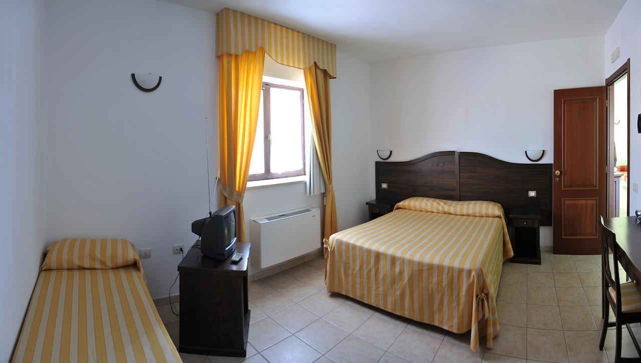 Hotel Pietrapanna Calvello 客房 照片