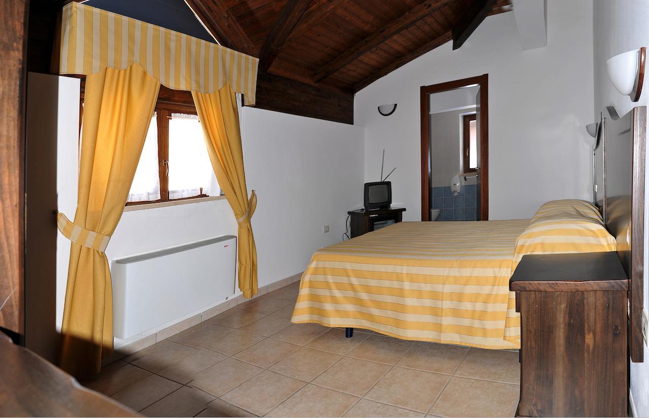 Hotel Pietrapanna Calvello 客房 照片