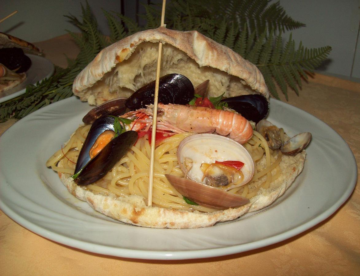 Hotel Pietrapanna Calvello 外观 照片