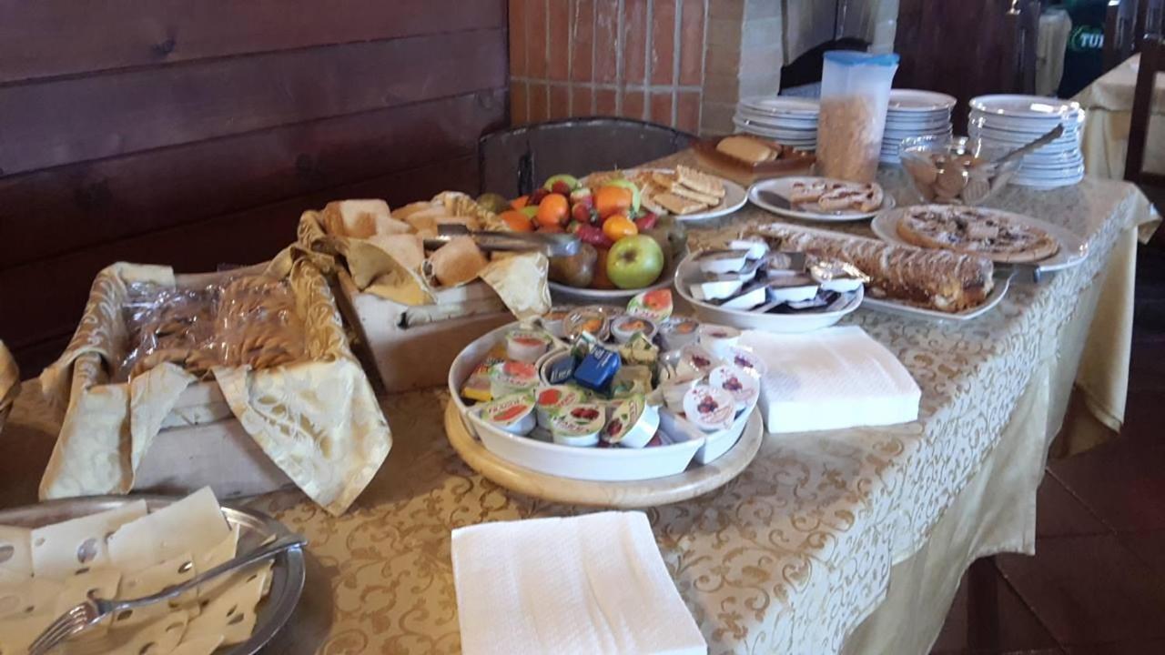 Hotel Pietrapanna Calvello 外观 照片