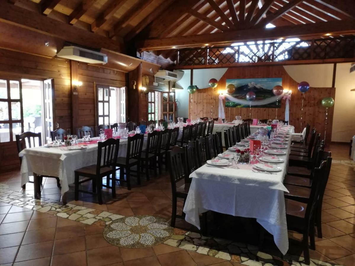 Hotel Pietrapanna Calvello 外观 照片